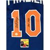 Image 2 : WALT FRAZIER SIGNED AND INSCRIBED NEW YORK KNICKS JERSEY - ELITE AUTHENTICATION COA
