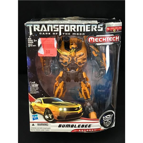 TRANFORMERS DARK OF THE MOON BUMBLEBEE ACTION FIGURE - NEW IN BOX