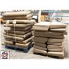 Image 3 : TWO PALLETS OF ASSORTED LEATHERETTE BOOTH SEATING