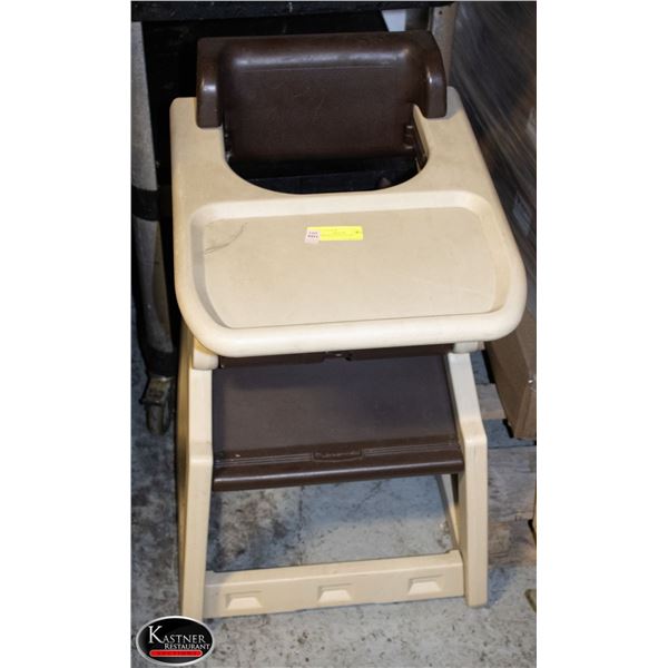 UNCLAIMED RUBBER MAID HIGH CHAIR