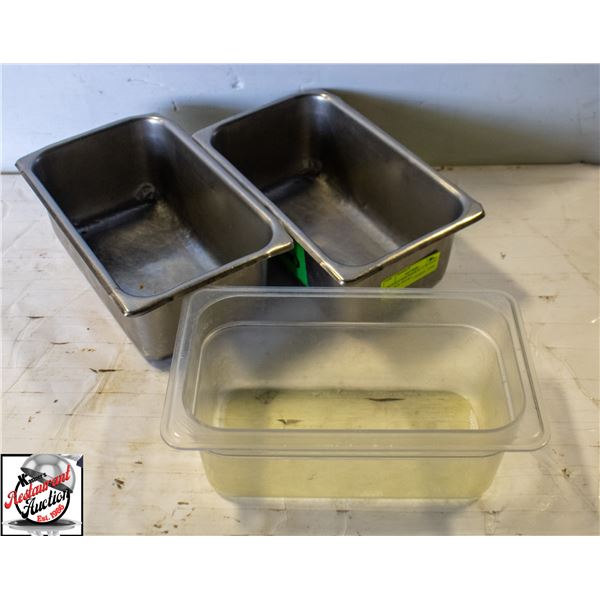 2 SS HALF SIZE INSERTS +1 PLASTIC HALF SIZE INSERT