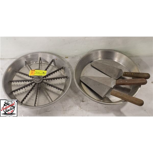 3 10" PIE DESERT PANS W/ DIVIDER & 3 SERVERS