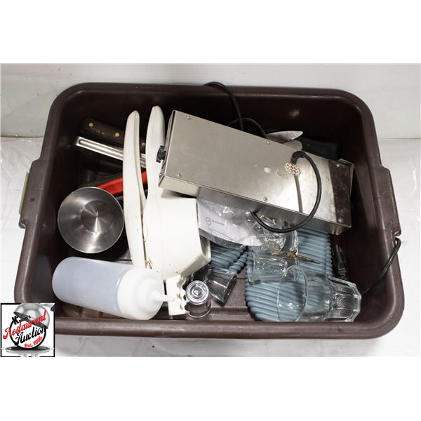 TOTE OF ASSORTED RESTAURANT MISC ITEMS