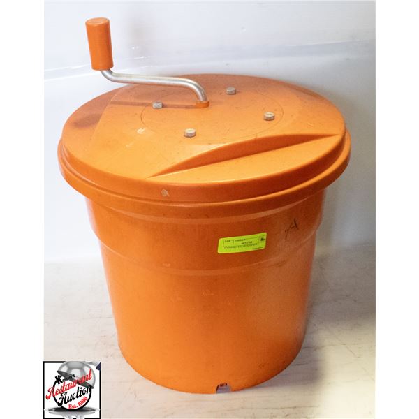 DYNAMIO SALAD SPINNER