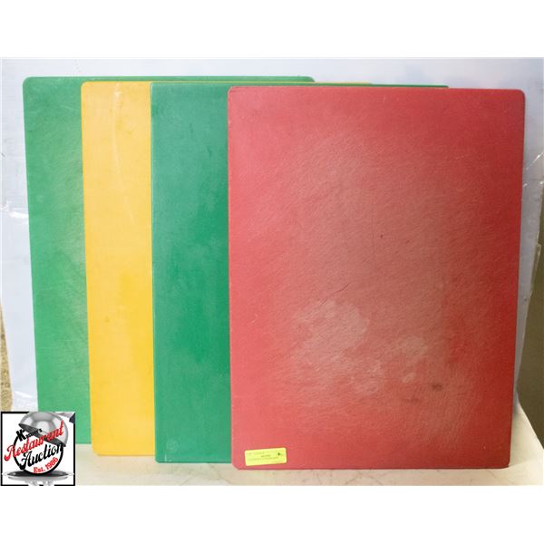 4 ASSORTED CUTING BOARDS
