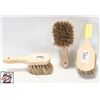Image 1 : 3 NATURAL FIBER BRUSHES