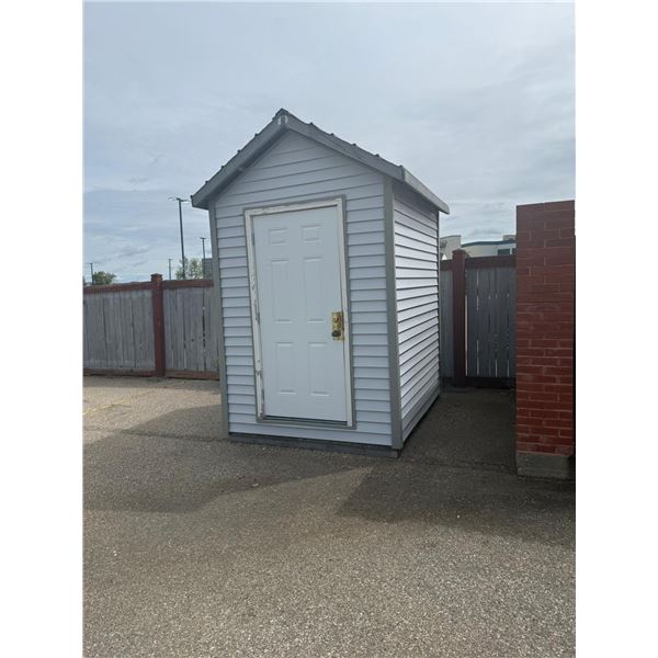 MEDIUM SIZED SHED APPROX 5.5’ x 5.5’ x 11’