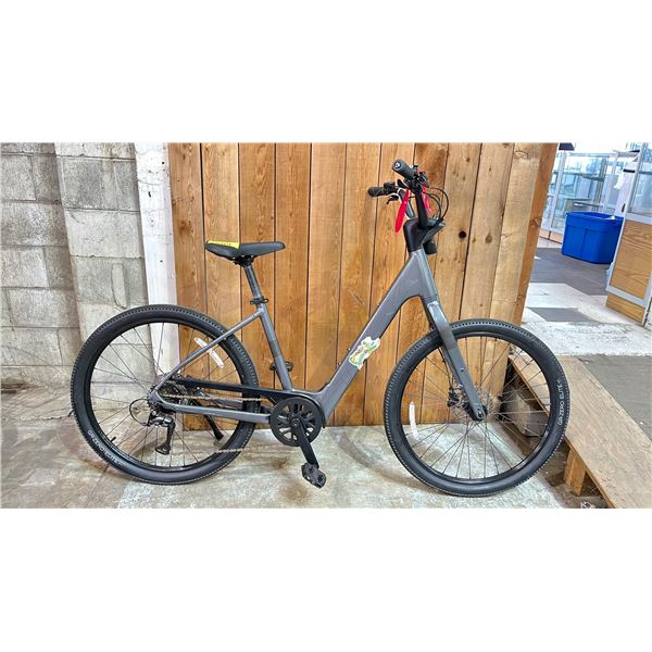TREK GREY 8 SPEED E BIKE *NO KEY, NO CHARGER, WORKING CONDITION UNKNOWN*