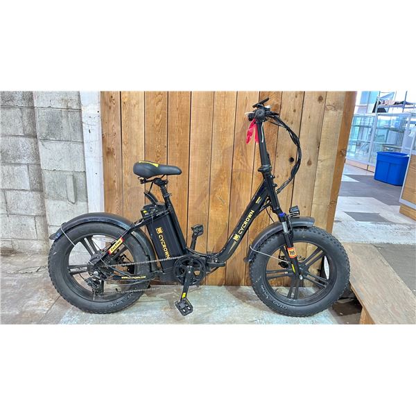 CYCROWN BLACK 7 SPEED E BIKE *NO KEY, NO CHARGER, WORKING CONDITION UNKNOWN*