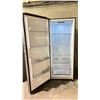 Image 2 : GALANZ GLF16US2E23 STAINLESS STEEL 28.5" CONVERTIBLE REFRIGERATOR/ FREEZER *HANDLE INSIDE*