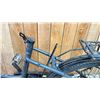 Image 3 : URBAN CRUZER GREY 7 SPEED E BIKE *NO KEY, NO CHARGER, WORKING CONDITION UNKNOWN, MISSING SEAT*