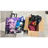 Image 2 : BOX OF WOMEN'S CLOTHING, BLANKET, RECLINER COVER & MORE