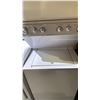Image 5 : FRIGIDAIRE STACKING WASHER & DRYER SET (WASHER DOOR LOCKED)