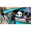 Image 2 : YEASAYER SNOWBOARD WITH BINDINGS, HELMET & CASE