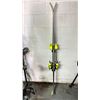 Image 2 : PAIR OF SURFACE SKIS WITH AXIUM BINDINGS]