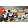 Image 2 : SHELF OF ASSORTED ITEMS INCLUDING; VASES, GLASSWARE, HOME DECOR & MORE
