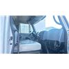 Image 4 : 2007 INTERNATIONAL 4300 SBA 4X2, 2 DOOR 3 SEATER, WHITE, VIN 1HTMMAAM27H334851