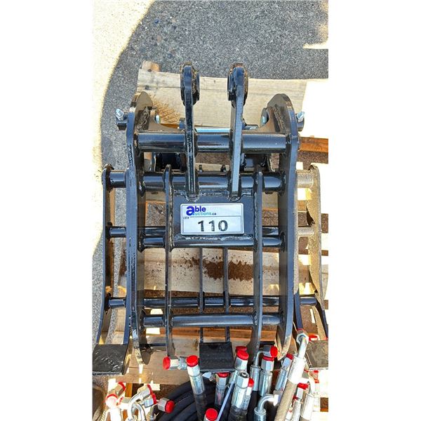 MINI EXCAVATOR GRAPPLE ATTACHMENT