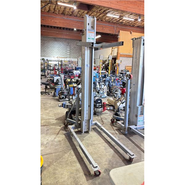 GENIE SLC-18 HAND OPERATED MATERIAL LIFT