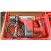 Image 1 : MILWAUKEE 1 3/4"SDS MAX COMBI HAMMER IN A HARD TRANSPORT CASE