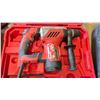 Image 2 : MILWAUKEE 1 - 1/8" ROTARY HAMMER DRILL IN A HARD TRANSPORT CASE
