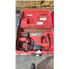 Image 4 : MILWAUKEE 1 3/4"SDS MAX COMBI HAMMER IN A HARD TRANSPORT CASE