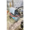 Image 2 : PRO 4000 PORTABLE AIR COMPRESSOR WITH HOSE