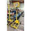Image 1 : BULLDOG PORTABLE POWER TOWER WITH A 1000W HID LIGHT