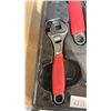 Image 2 : 4 PIECE SNAP ON CRESCENT WRENCH