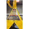 Image 2 : (2) PERFORMANCE TOOLS 6 TON CAPACITY JACK STANDS