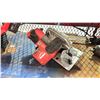 Image 2 : MILWAUKEE 6-1/2" BATTERY POWERED CIRCULAR SAW *NO BATTERY*