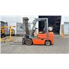 Image 2 : KALMAR AC INC C50B TWO STAGE MAST ORANGE FORKLIFT (**PROPANE TANK NOT INCLUDED**)