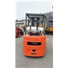 Image 3 : KALMAR AC INC C50B TWO STAGE MAST ORANGE FORKLIFT (**PROPANE TANK NOT INCLUDED**)