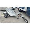 Image 2 : 2003 UBILT TRYKE MOTORCYCLE GREY VIN 2BG31014722765879