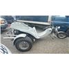 Image 3 : 2003 UBILT TRYKE MOTORCYCLE GREY VIN 2BG31014722765879