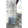 Image 1 : 18' ALUMINUM EXTENSION LADDER