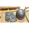 Image 3 : HARLEY DAVIDSON LEATHER JACKET XXL + RIDING GEAR, INCLUDES JIMMY ROAD IRON GLOVES, HELMET