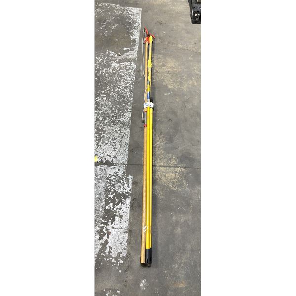 HEAVY-DUTY MANUAL TREE PRUNER WITH CUTTING HEAD, DYNAMIC FIBERGLASS POLE, 2 YELLOW EXTENSION POLES