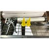 Image 2 : 6 NEWBORN 620AL CAULKING GUNS - EACH INCLUDES 3 YELLOW CONE NOZZLES