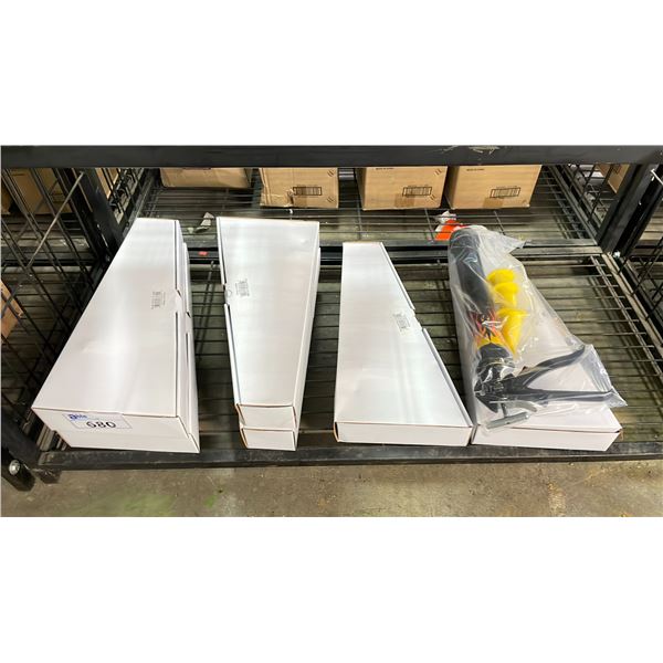 6 NEWBORN 620AL-FLAME CAULKING GUNS - EACH INCLUDES 3 YELLOW CONE NOZZLES