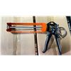 Image 3 : (4) BOXES OF CAULKING GUNS & CAULK FINISHERS WITH CAPS