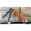 Image 3 : (4) BOXES OF CAULKING GUNS