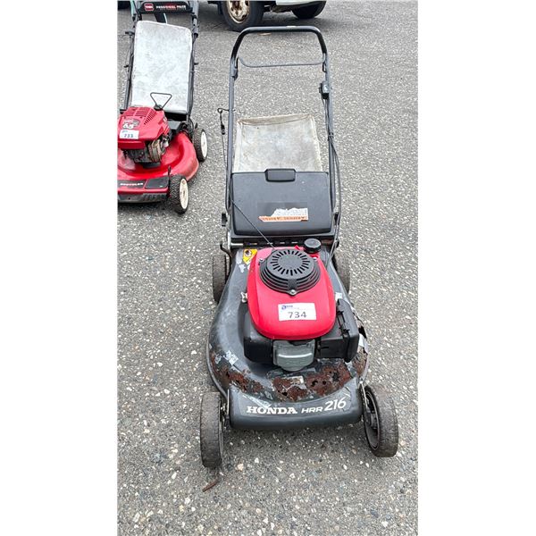 HONDA HRR 216 GAS POWERED LAWN MOWER