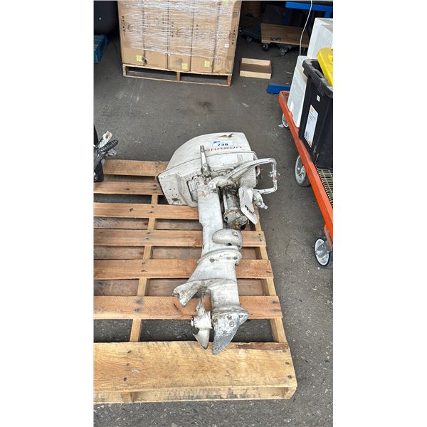 JOHNSON BOAT ENGINE