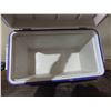 Image 2 : Coleman cooler.