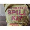 Image 2 : Spill kit and emergency blanket.