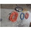 Image 1 : Lot of extension cords and trouble light.