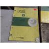 Image 7 : Lot of John Deere instruction manuals.
