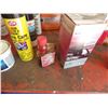 Image 7 : Lot of assorted shop fluids & filters