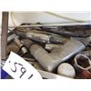 Image 1 : assorted air tools